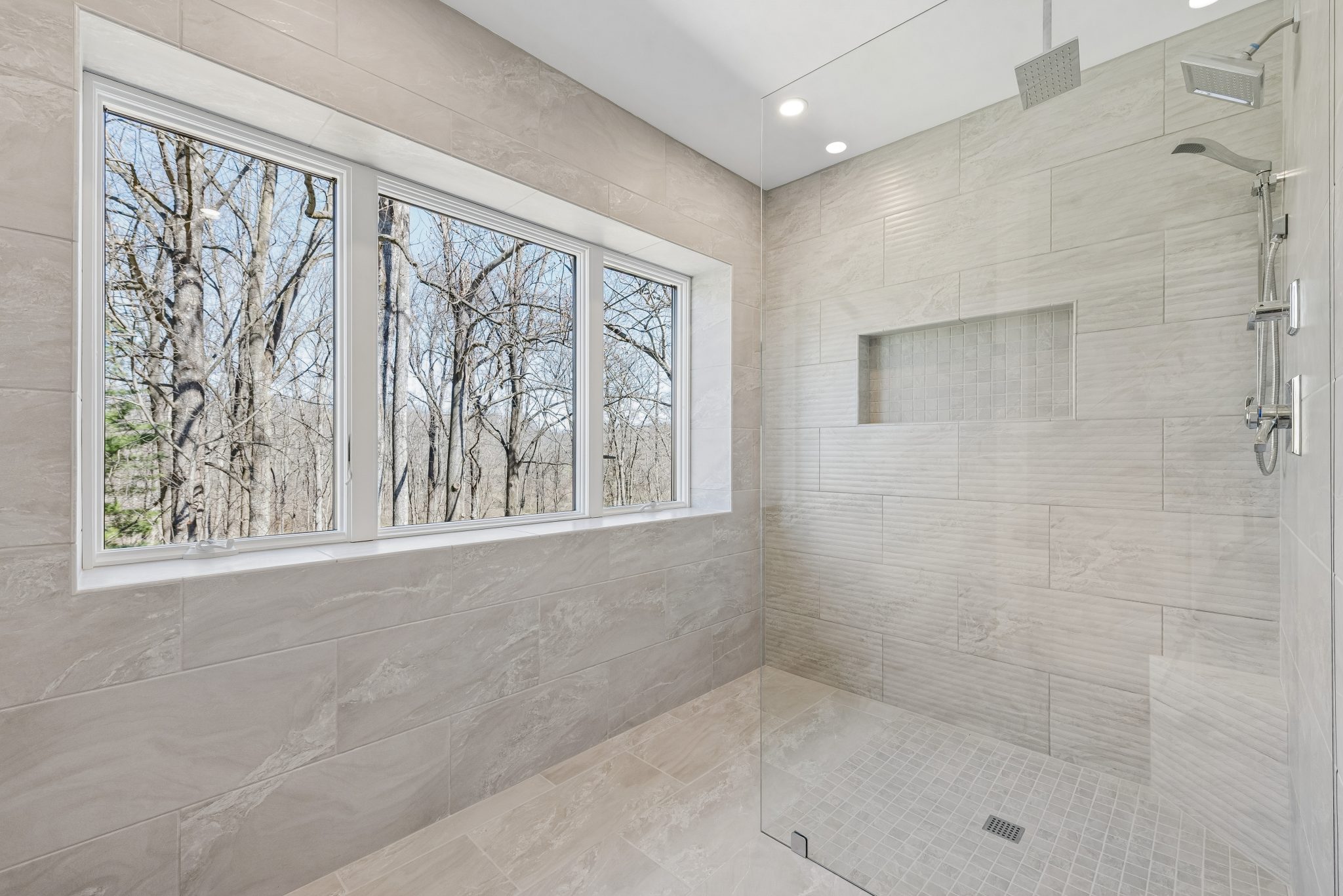 bathroom-charter oak-angle_02