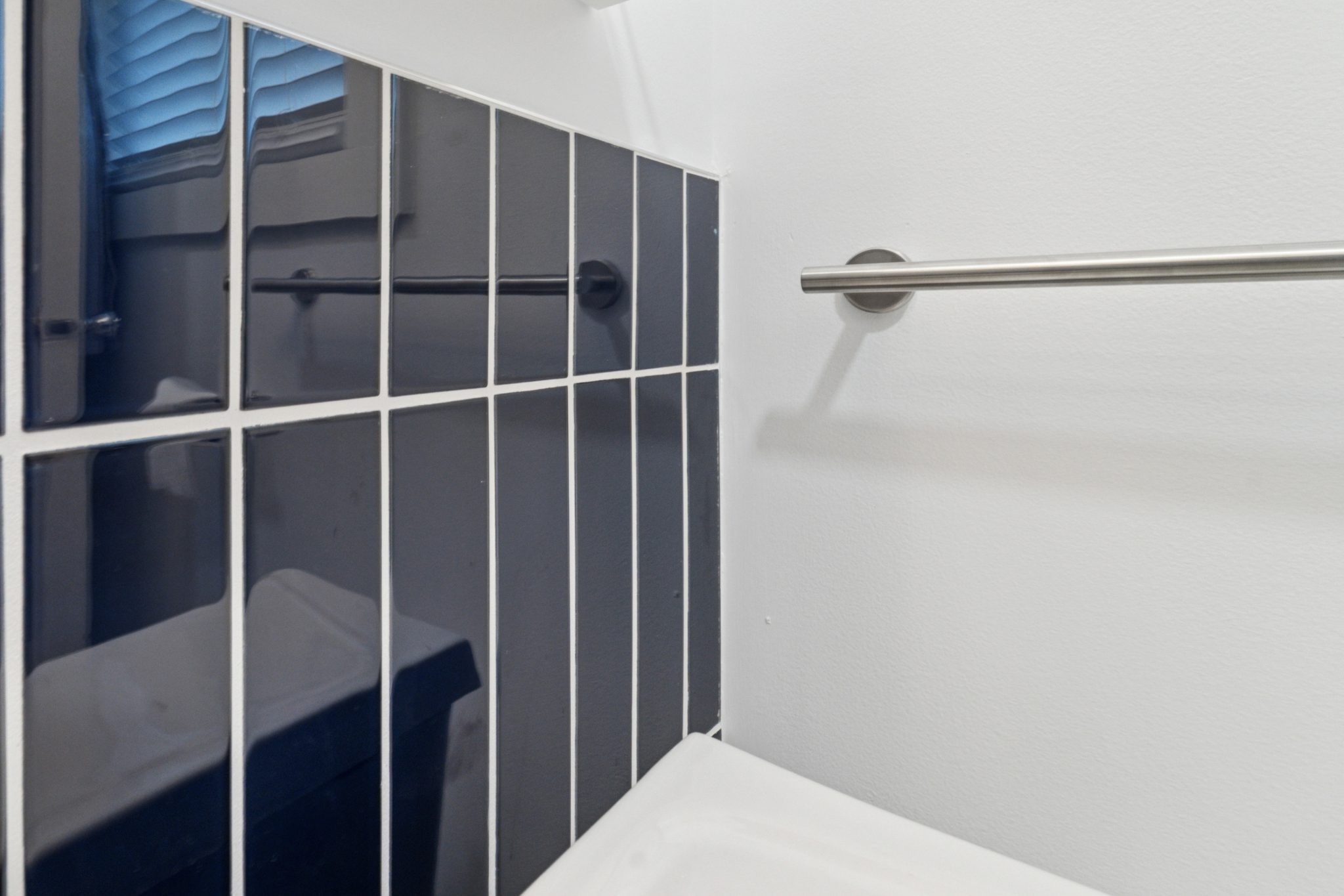 bathroom-west-chester-angle_02